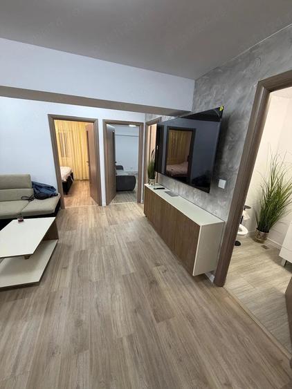 Apartament cu 4 camere decomandat în Peștera (Petroșani)