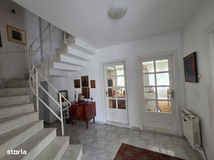 Casa de vanzare ultracentral Pitesti - 13