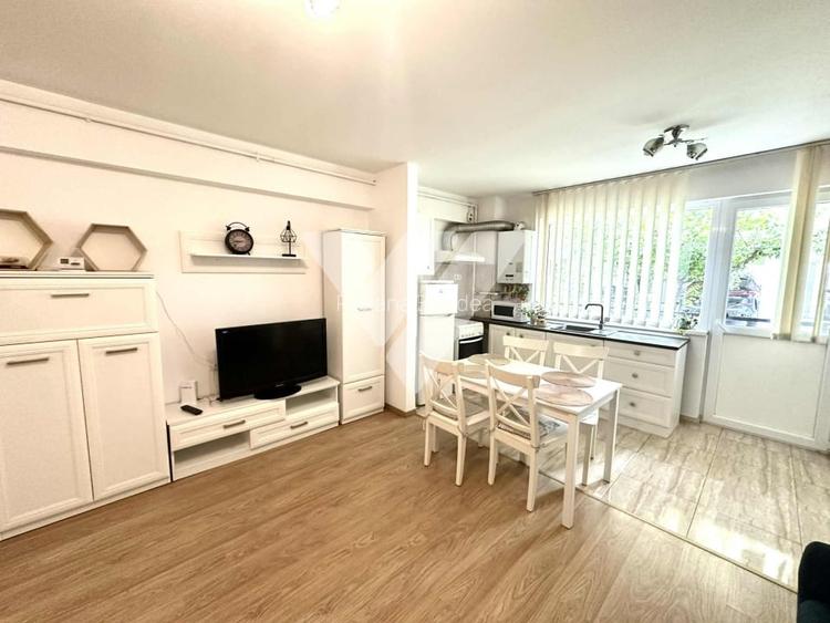 Apartament 2 camere, 45 mp utili, gradina 20 mp , zona Doamna Stanca Apartament 2 camere, 45 mp utili, gradina 20 mp , zona Doamna Stanca