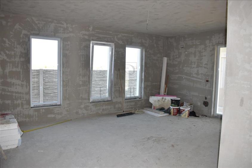 Casa individuala - garaj- finisaje premium - asfalt - toate utilitatile - 8