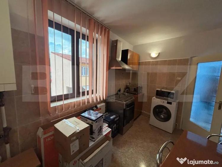 Spatiu comercial de inchiriat - 5