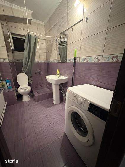 2 cam d 54 mp zona podul de fier la strada etaj 1/4 renovat 450 eur - 14