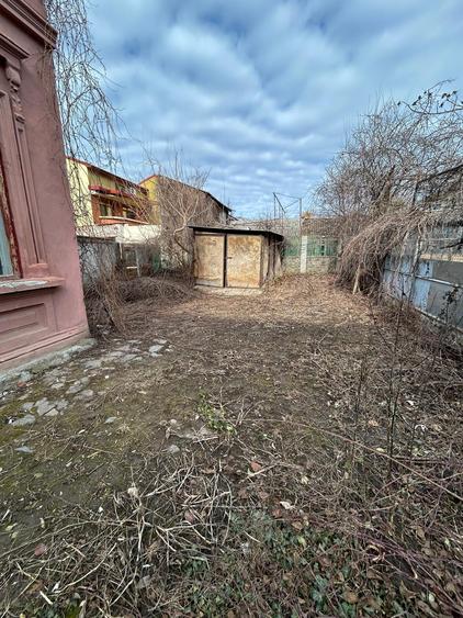 Casa 3 camere, 300 mp teren zona super buna - 9