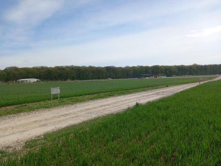 Teren intravilan 1850m - 5