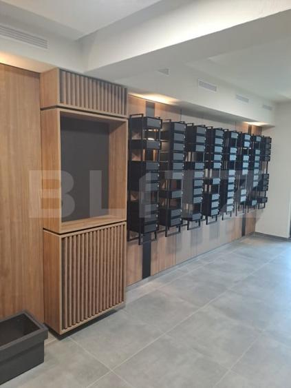 Apartament nou, impecabil, structura mare Tractorul - 1