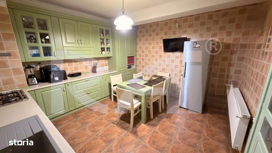 Casa cu stil, noua si la cheie, cu o curte superba, in zona centrala - 13