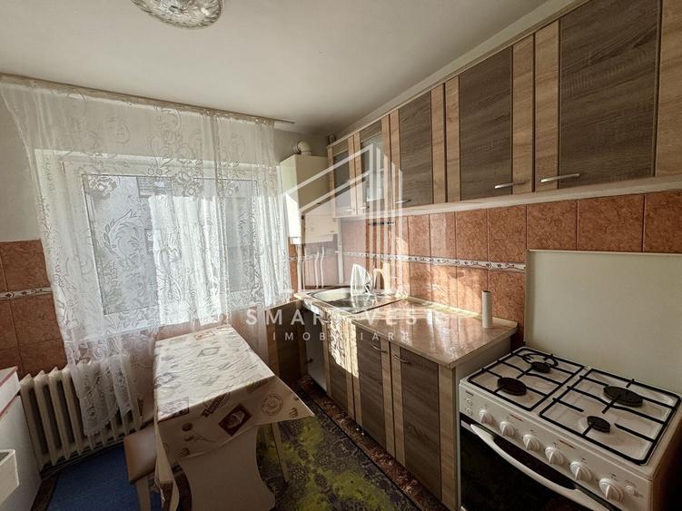Apartament cu 2 camere semidecomandat, mobilat în Micro 16