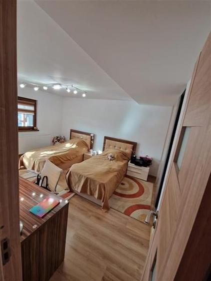 Apartament de Lux cu 3 Camere și Scara Interioară ? De V?nzare Teilor - 8