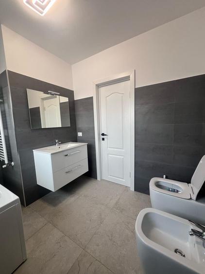 Apartament 3 camere | Bloc Nou Zonă Centrală | Bulevardul Independenței - 8