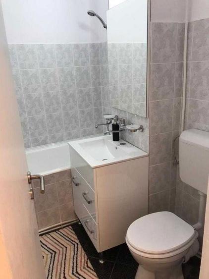Inchiriez apartament 3 camere SEMICENTRAL - 6