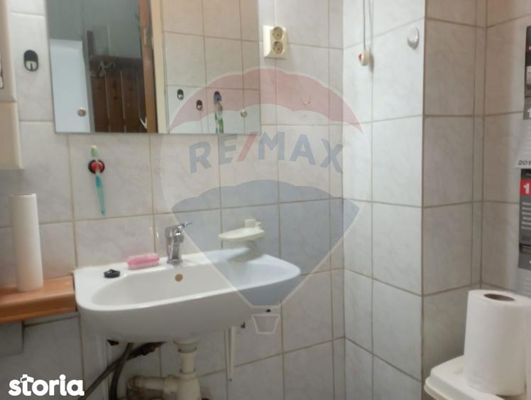 Apartament cu 3 camere de vanzare in zona Bucur Obor - 1