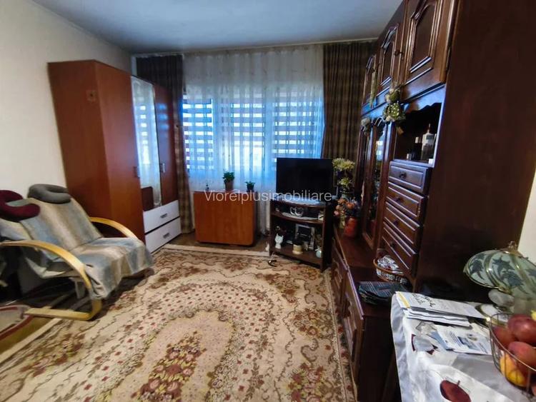 Apartament 2 camere, Podu Ros, bloc fara risc, etajul 1 Apartament 2 camere, Podu Ros, bloc fara risc, etajul 1