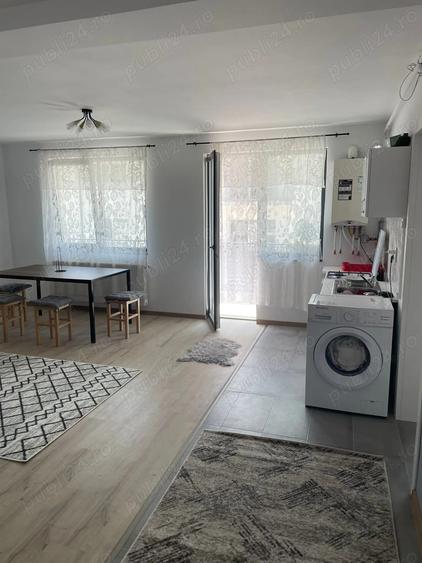 Doua camere cu parcare, Flore?ti - 4