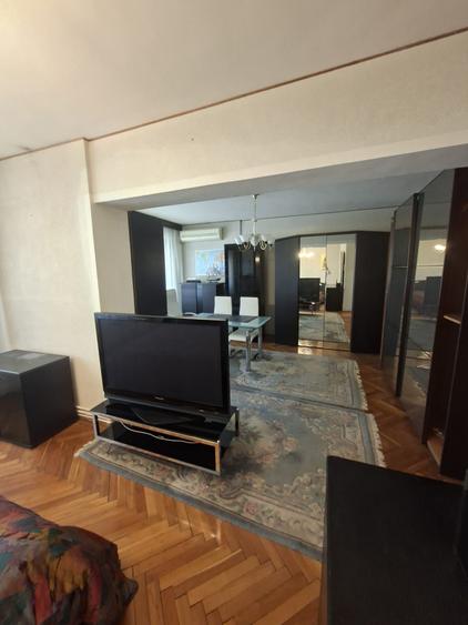 Penthouse cu 5 camere decomandat în Armeneasca