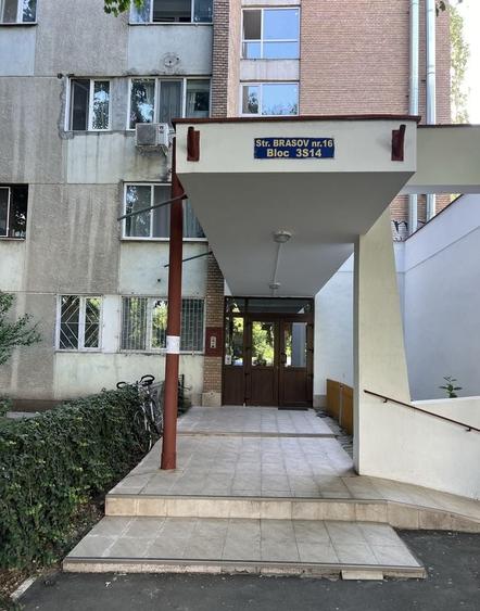Garsonieră decomandată, mobilată în Drumul Taberei