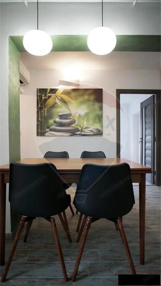 Apartament cu 3 camere decomandat, mobilat în Palat