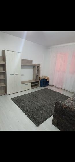 Apartament cu 2 camere în Crâng