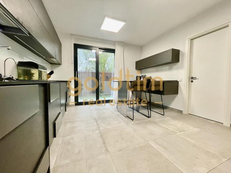 Casă individuală cu 5 camere cu Canalizare în Pipera
