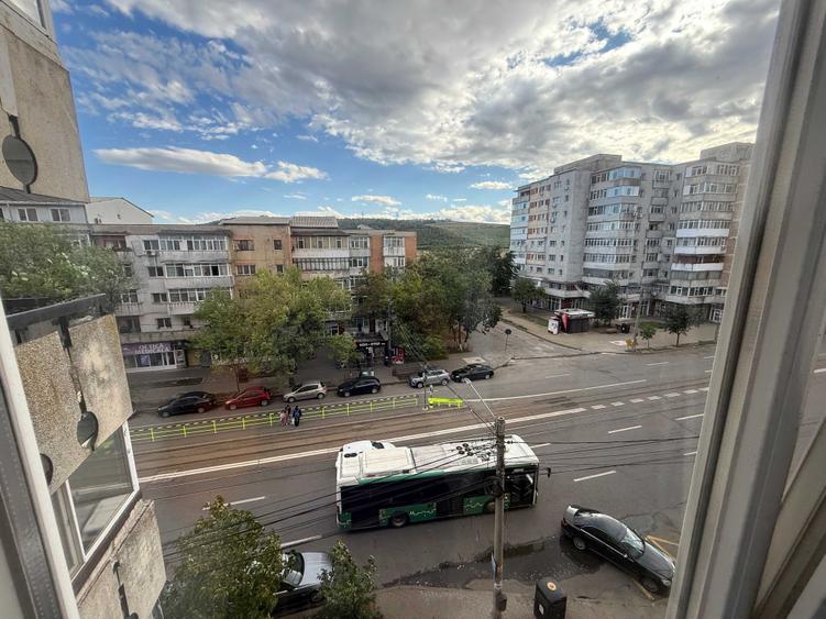 Proprietar, 2 Cam D, Renovat NOU, Etaj 4/10, Statie Bicaz la Bulevard! - 5