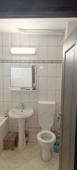 Apartament cu 3 camere decomandat în Tomis Nord