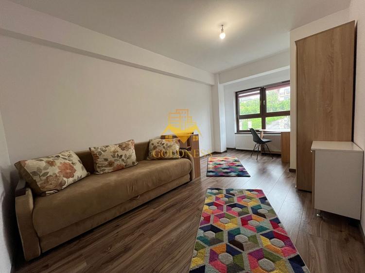 Apartament cu 3 camere decomandat, mobilat în Borhanci