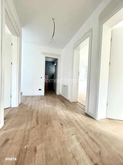 Duplex de vanzare, 4 camere, 3 bai, zona Tauti