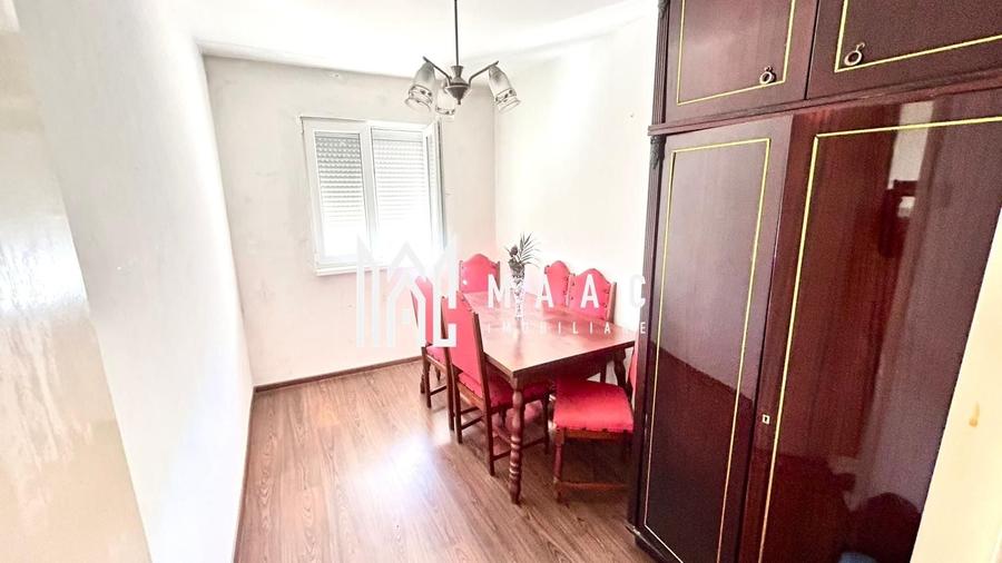 Apartament cu 3 camere semidecomandat, mobilat în Cedonia