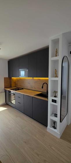 Apartament cu 2 camere decomandat în Berceni