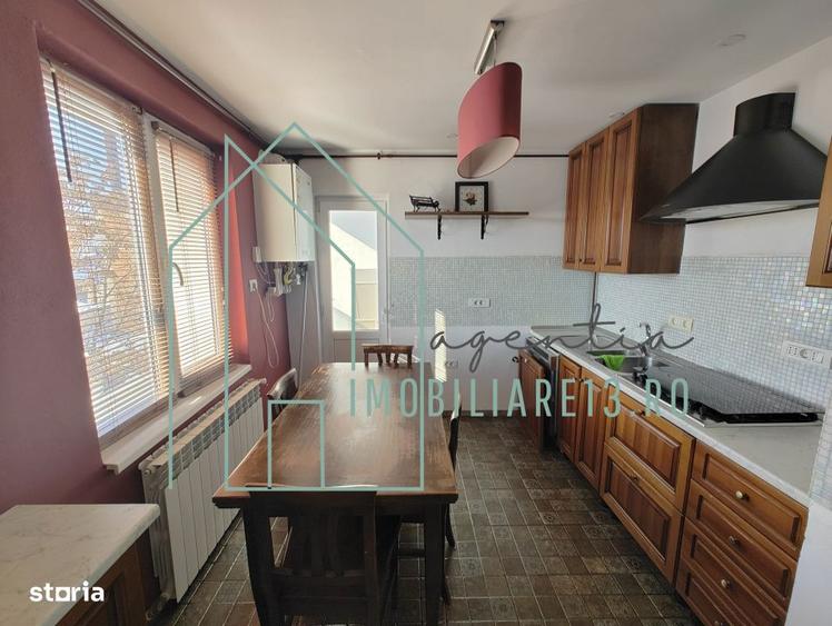 Apartament cu 3 camere în Central