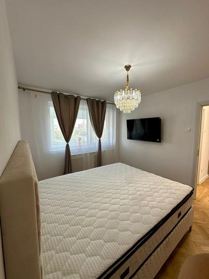 Drumul Taberei, Romancierilor langa statia de Metrou, Proaspat Renovat - 6