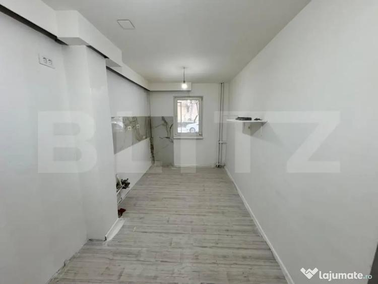 Apartament cu 4 camere decomandat în Valea Rosie