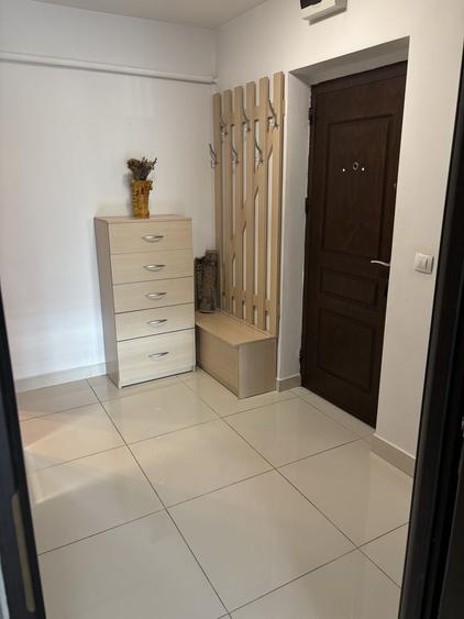 Inchiriez apartament 2 camere in zona fosta Billa - 4