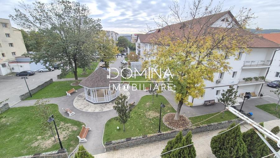 Apartament cu 2 camere decomandat, mobilat în Central