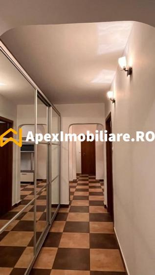 Apartament cu 3 camere decomandat în Tineretului