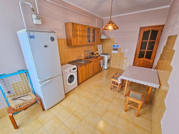 Garsonieră decomandată în Becaș