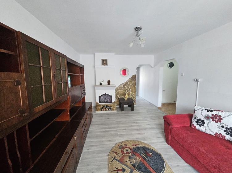 De Vanzare Apartament 2 Camere, Parter Str. 13 Decembrie, Falticeni - 5