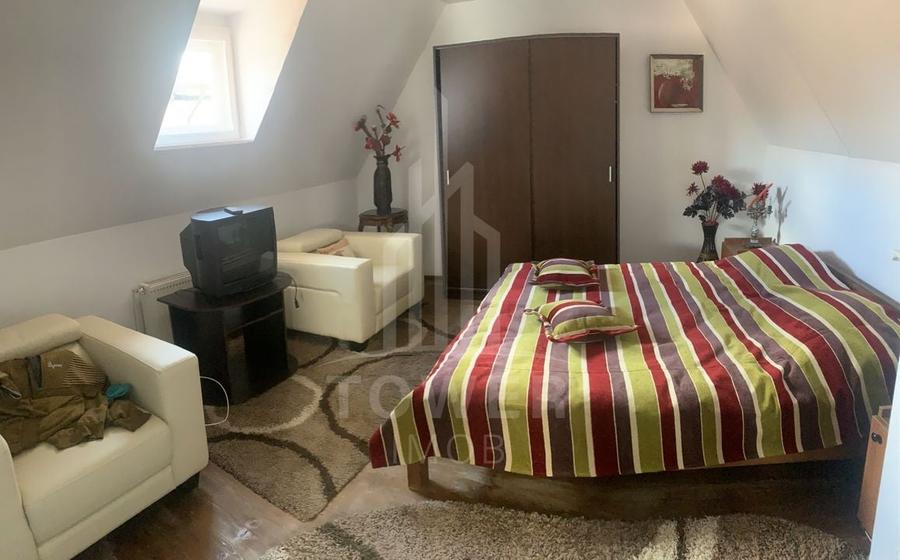 Casă în centrul Cisnădioarei cu 243mp de locuit și teren de 936mp - 26