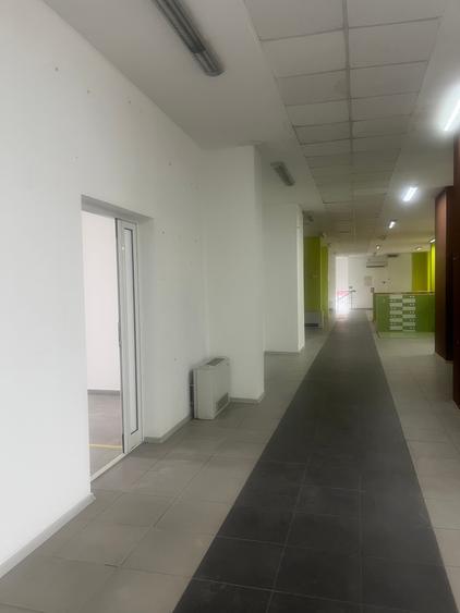 Reducere 10%!!! Proprietar - vand spatiu comercial Piatra Neamt, 840 mp - 6