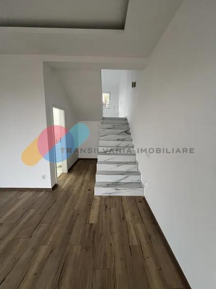 Casa Cuplata 120 Mp cu View Deosebit in Dezmir - 4