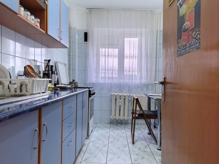 Apartament 2 camere decomandat–6 minute metrou Dristor Comision zero - 3