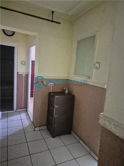 Royal Imobiliare - Vanzare apartament 2 camere zona Vest - 5