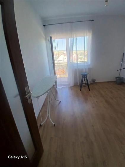 RECO Apartament 3 camere, et 3/4 - 9