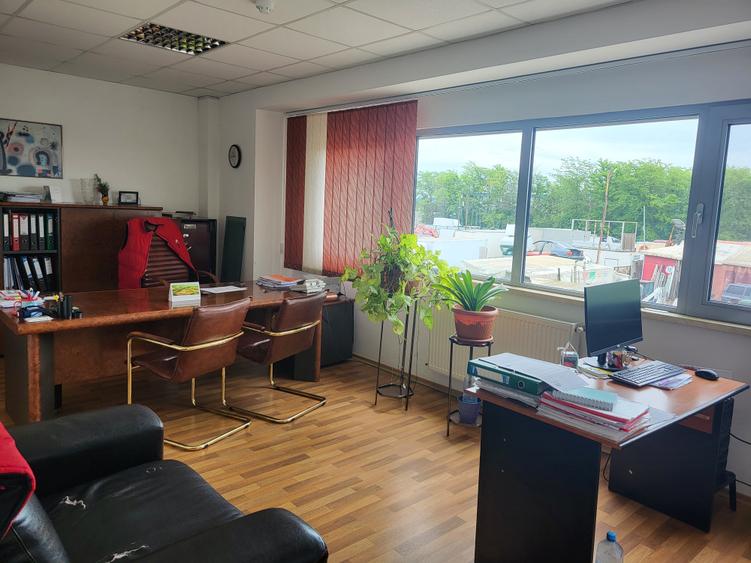 Imobil inchiriat - Investitie - 3000 mp utili - 17