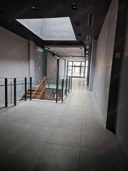 Zona Centrul Isoric Etaj 1 supr 140mp cu intrare separata din strada - 8