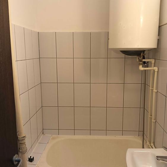 Garsoniera 24 mp Galata bloc M7 etaj 3/4,pe colt 47500 - 4