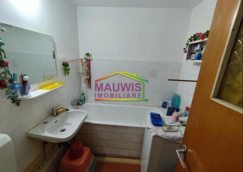 Vand apartament cu 3 camere in zona Bârcă – Rahova. - 3