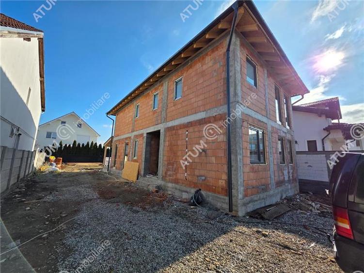 Casa individuala cu 4 camere si curte in cartierul Tineretului Sibiu - 17