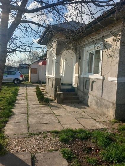 Casa de vanzare Topoloveni direct de la proprietar - 1