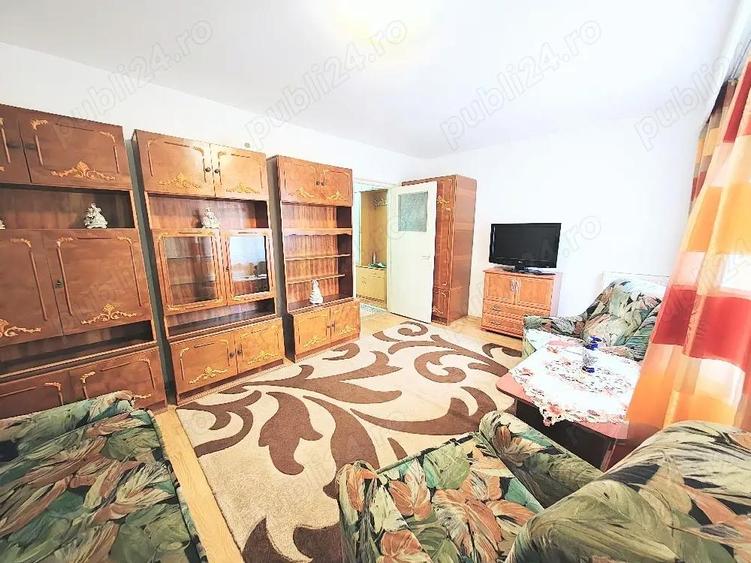 Vand apartament cu 2 camere, ETAJ 2, Hunedoara, Micro 5, 48000 euro neg - 3