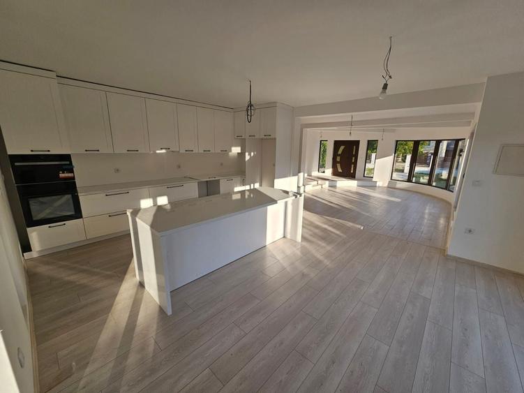 Casa deosebita, construita pentru familie, nu pentru vanzare! - 7
